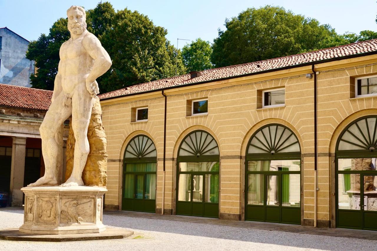 Palazzo Mantua Benavides Suites&apartments 3* Padova