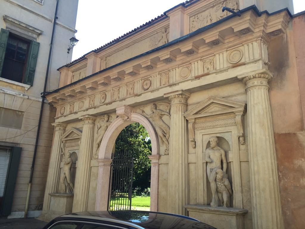 Palazzo Mantua Benavides Suites&apartments 3*