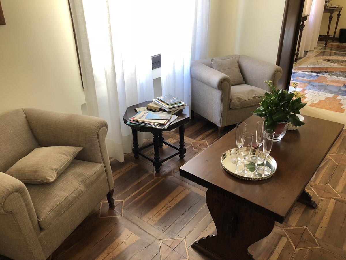 Palazzo Mantua Benavides Suites&apartments Affittacamere