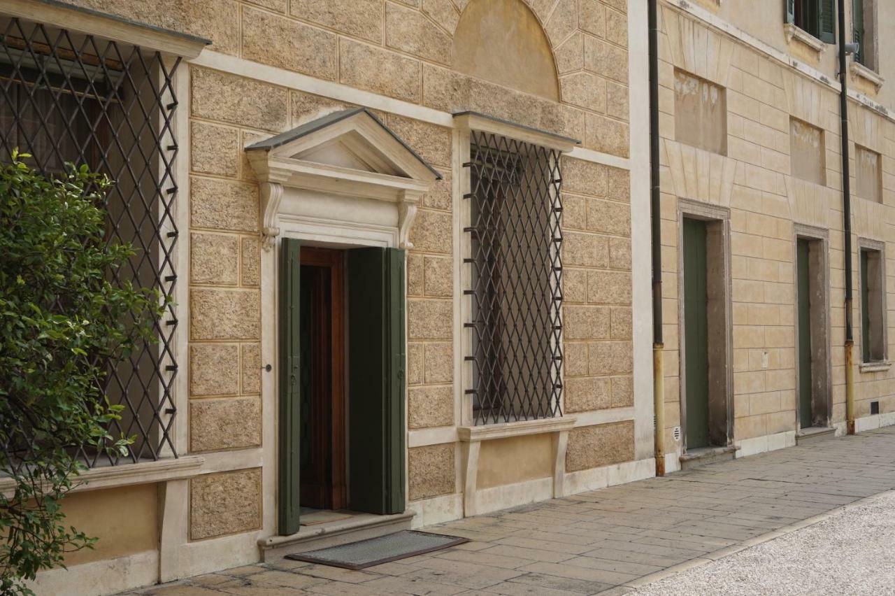 Palazzo Mantua Benavides Suites&apartments Affittacamere Padova